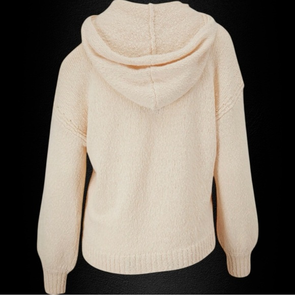 NWT PAIGE ‘Vetra’ One-Shoulder Sweater in “Oatmeal’ Size XS - Picture 4 of 16